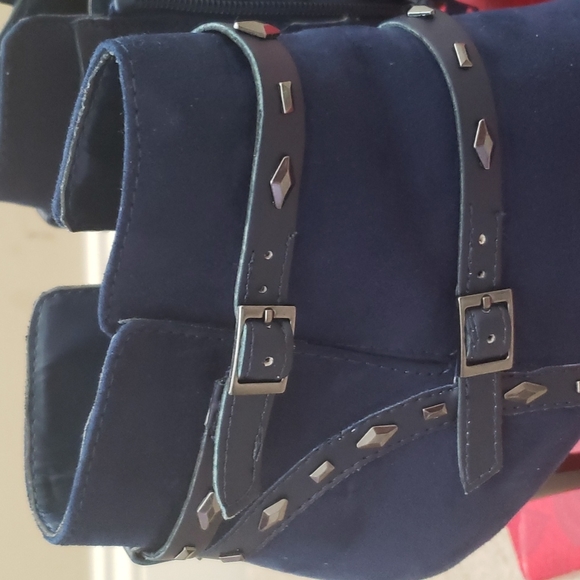 Booties - Picture 2 of 4